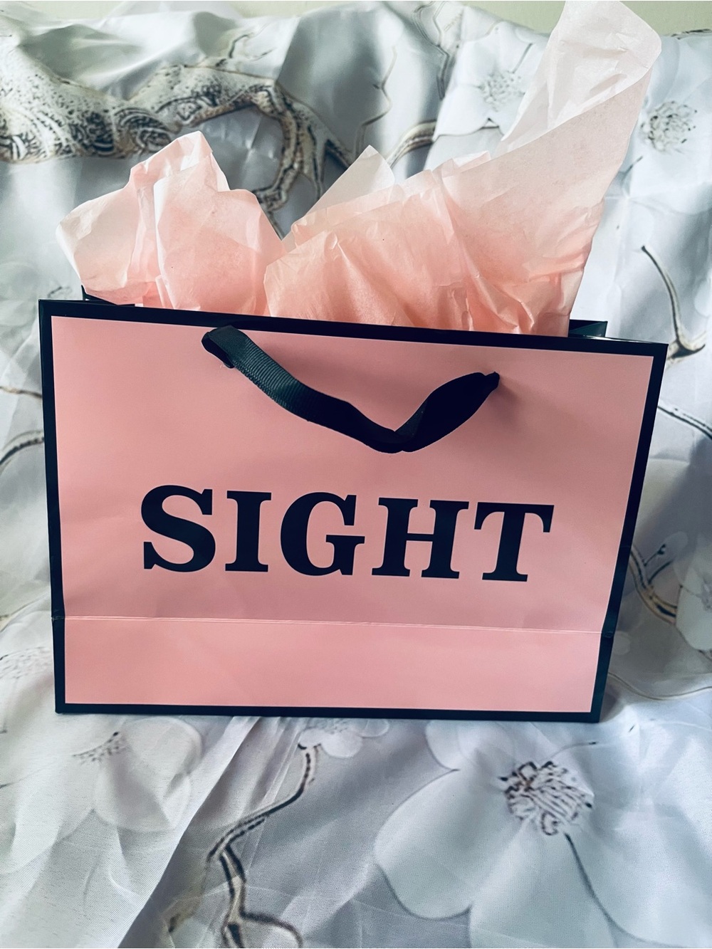 NWT SENSE gift bag “SIGHT”. lights, Book light, frame, sparkling glasses. 👀